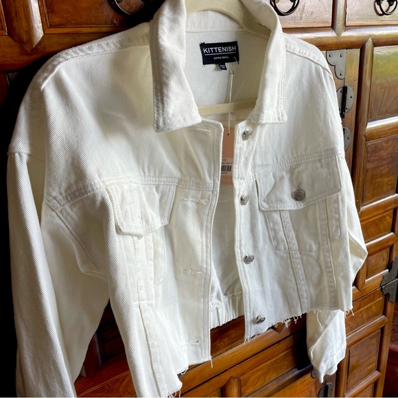 NWT Kittenish - White cropped denim jacket - Picture 5 of 7